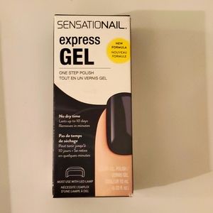 SensatioNAIL express GEL One-Step Polish in "I'm The Black Sheep" - New